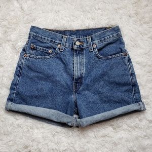 EUC Vintage Levi's High Waisted 550 Jean Short 29